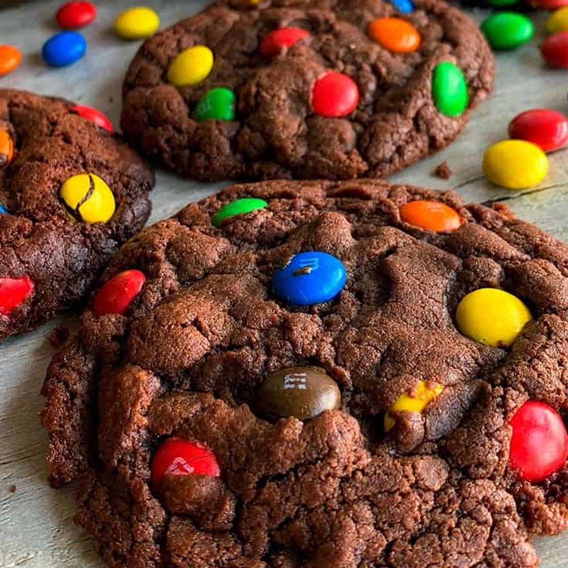 4-Ingredient Nutella Cookies