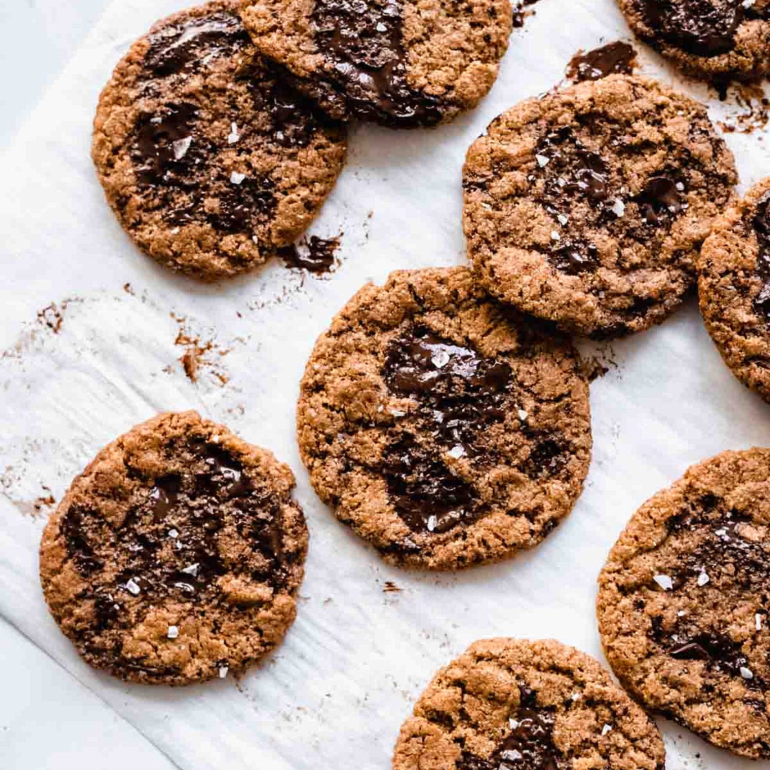 Flourless Almond Butter Chocolate Chip Cookies