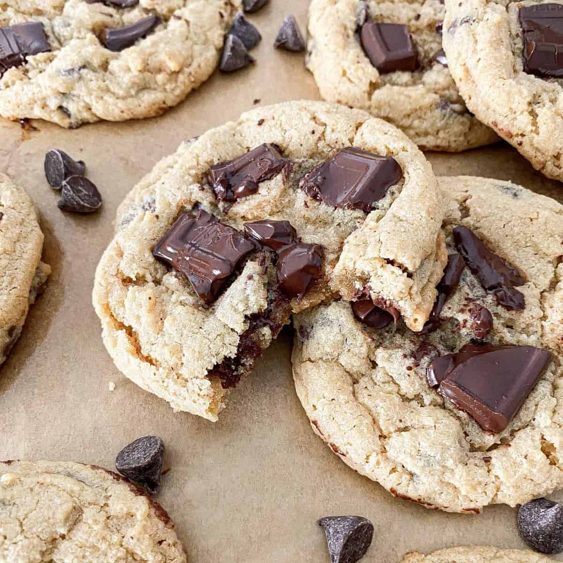 Eggless Chocolate Chip Cookies