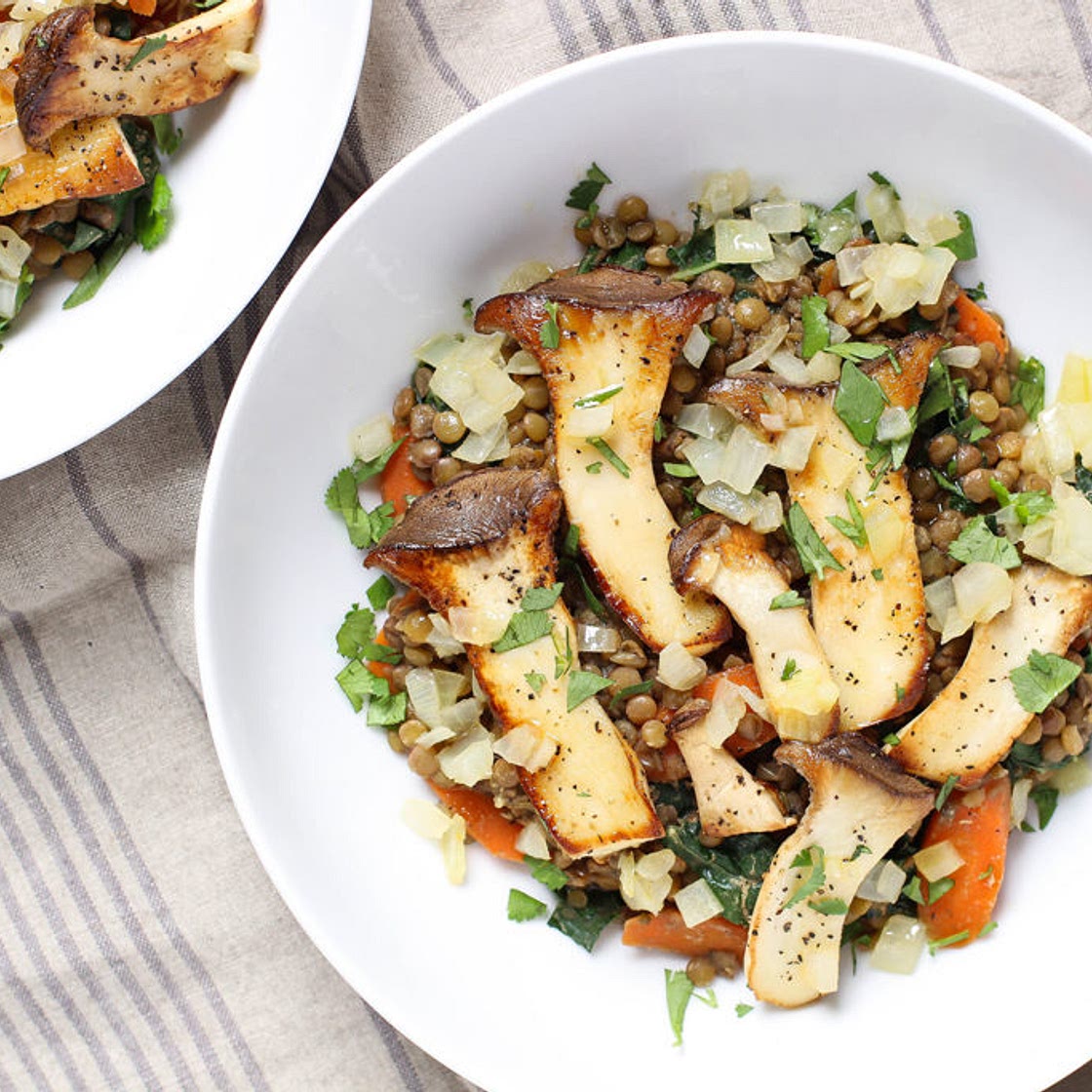 Trumpet Mushrooms with Herbed Lentils