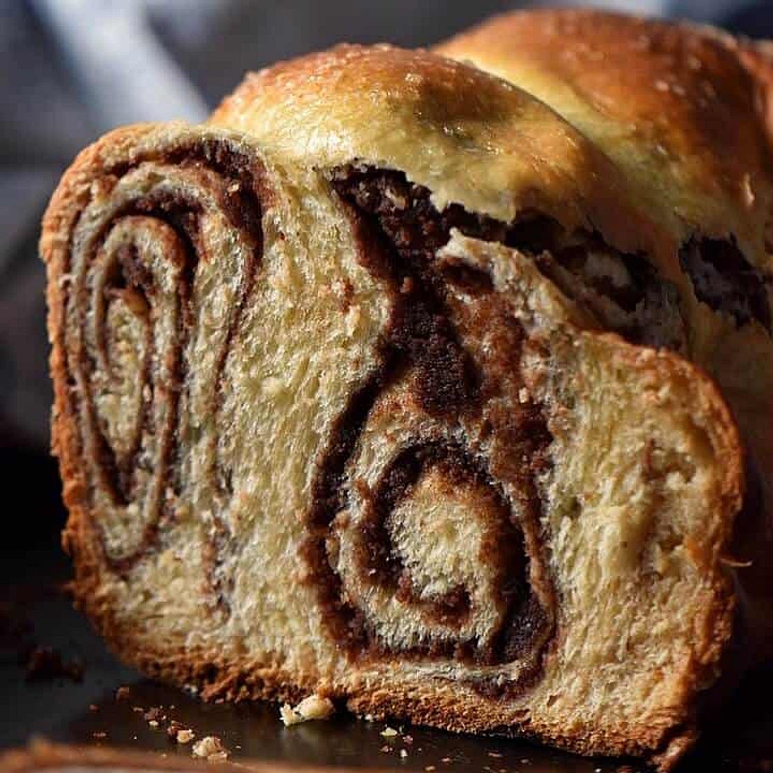 Romanian Easter Bread Cozonac