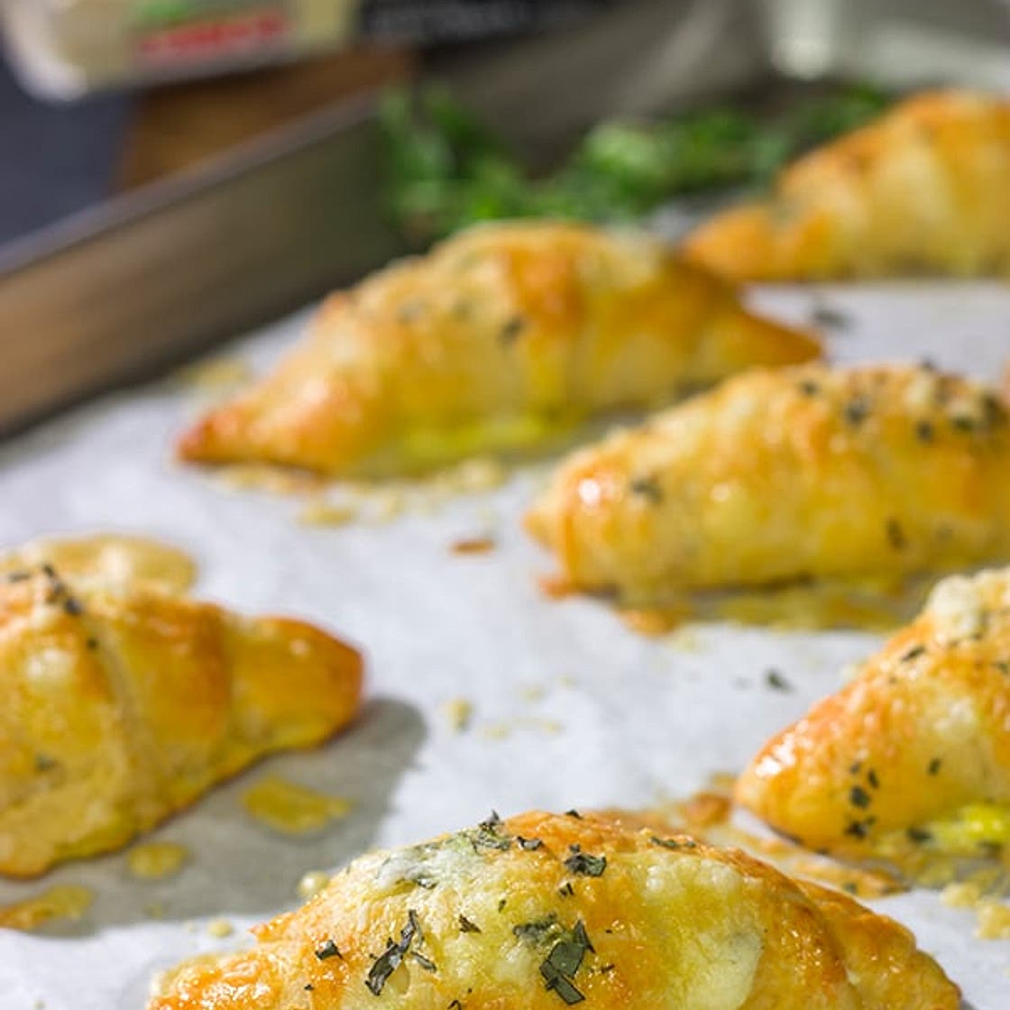 Cheesy Crescent Rolls