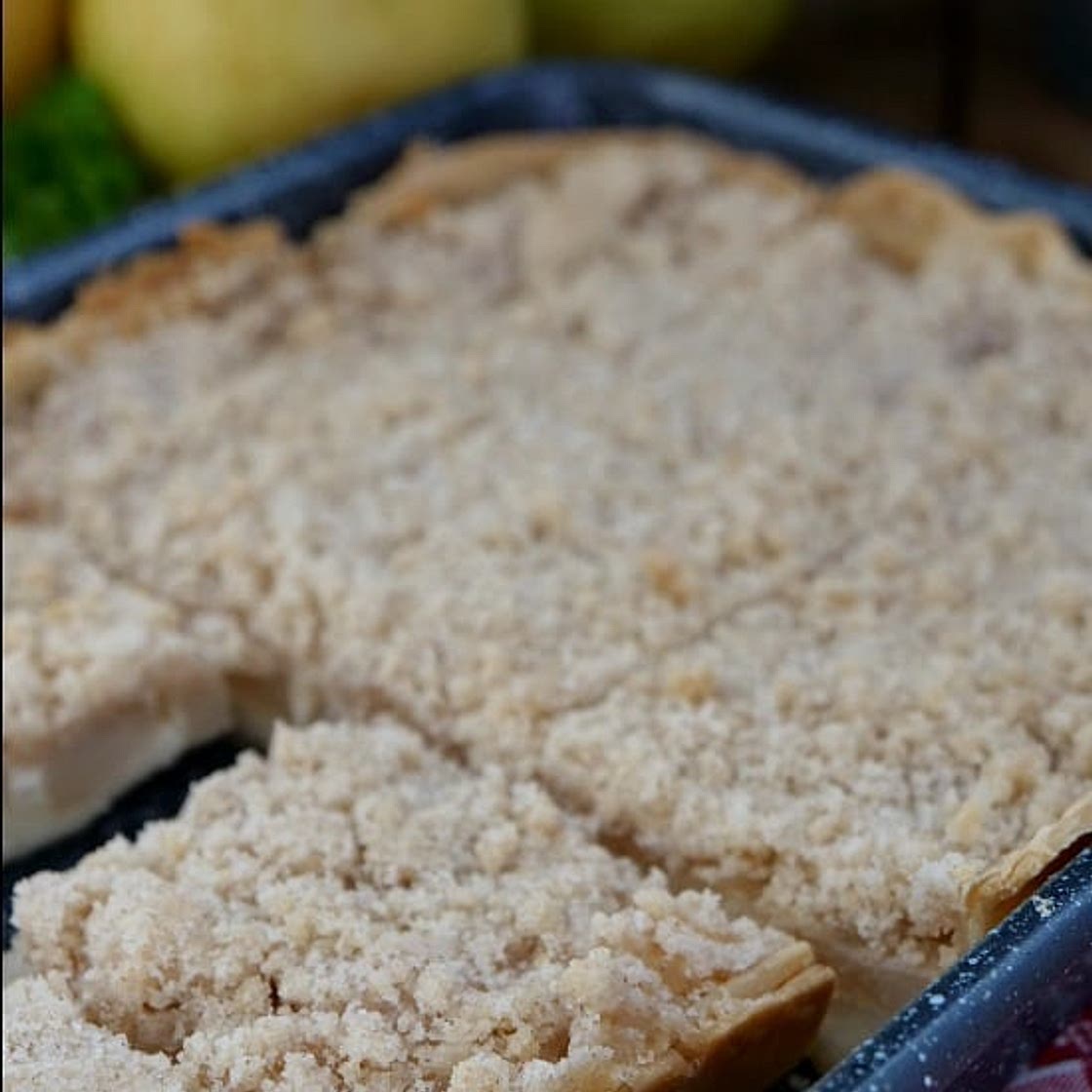 Fresh Pear Pie Bars