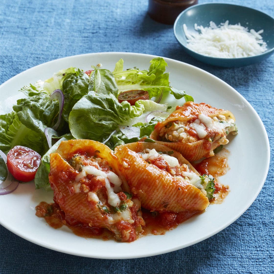 Broccoli and Cheese Stuffed Shells