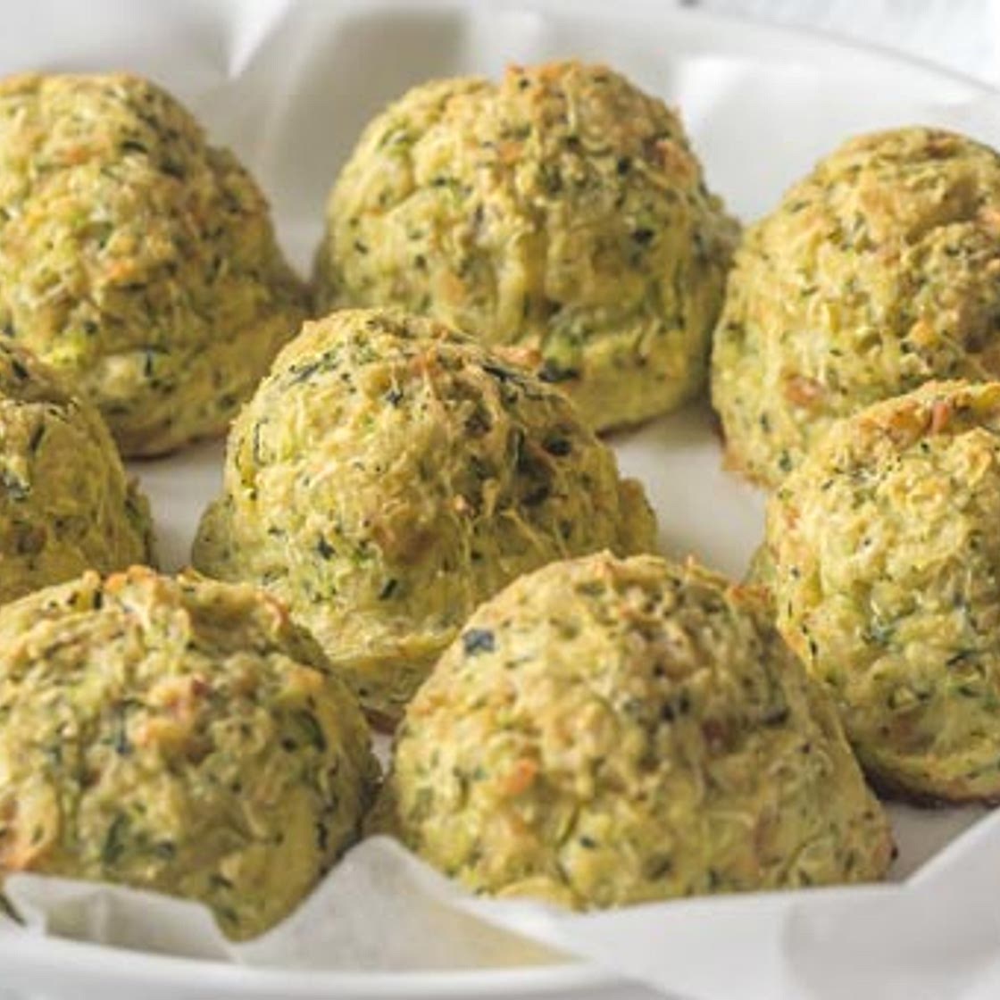 Dehydrated Broccoli Bites Are The Perfect Snack