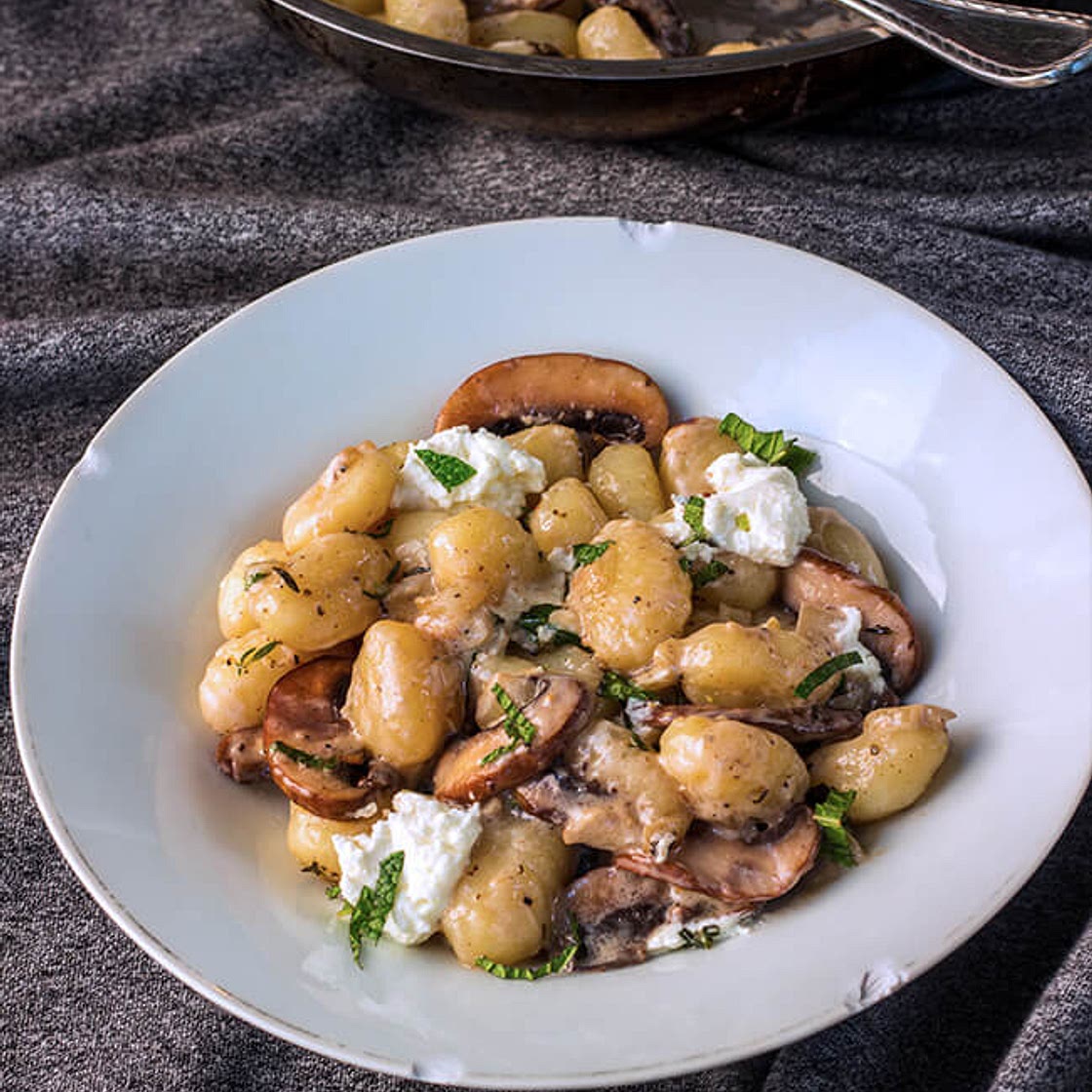 Creamy Goat Cheese Mushroom Gnocchi