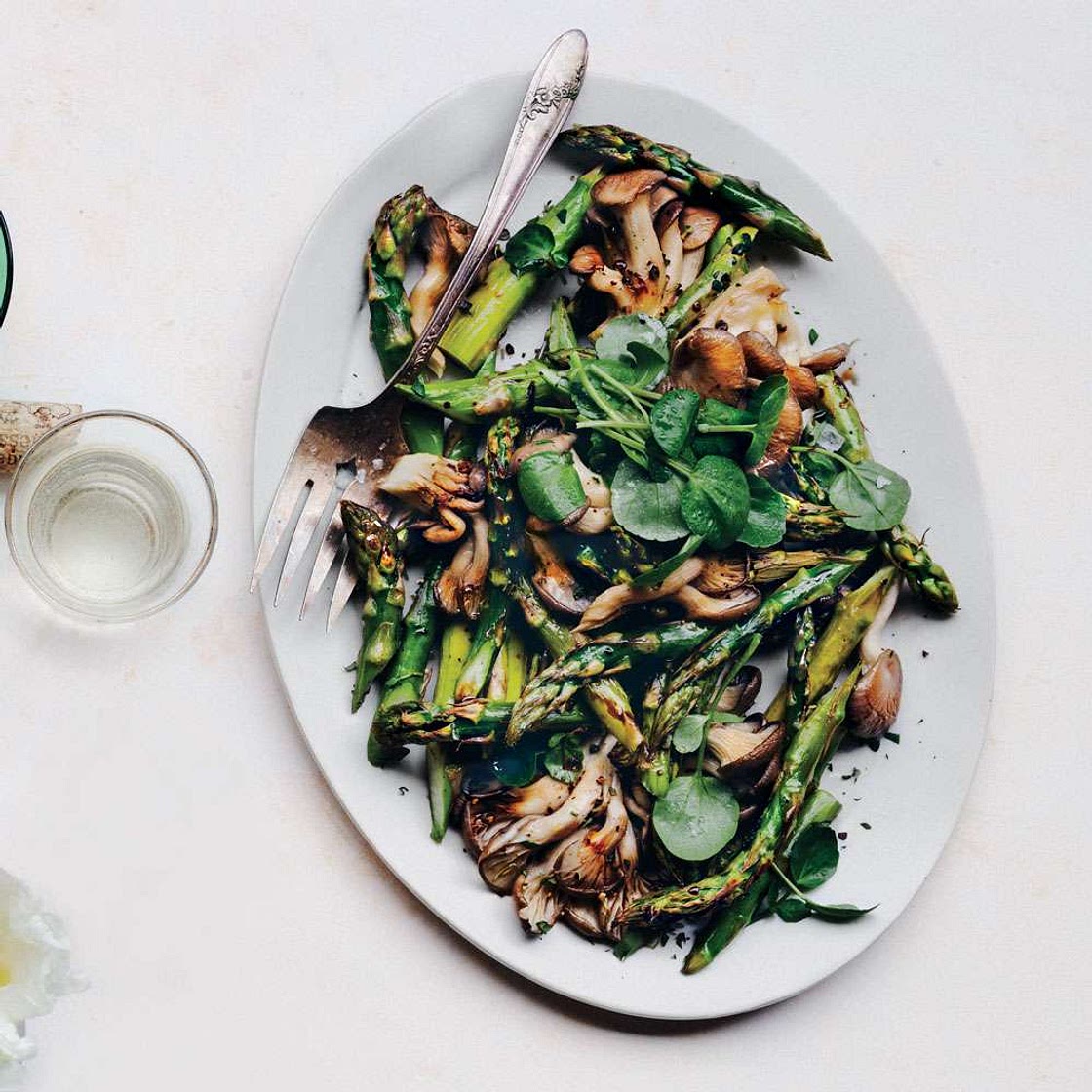 Roasted Asparagus and Mushrooms