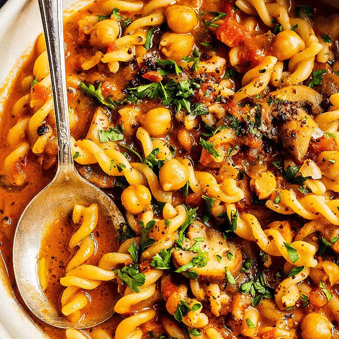 Easy Hummus and Vegetable Soup