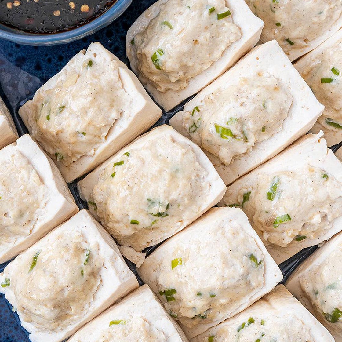Steamed Stuffed Tofu