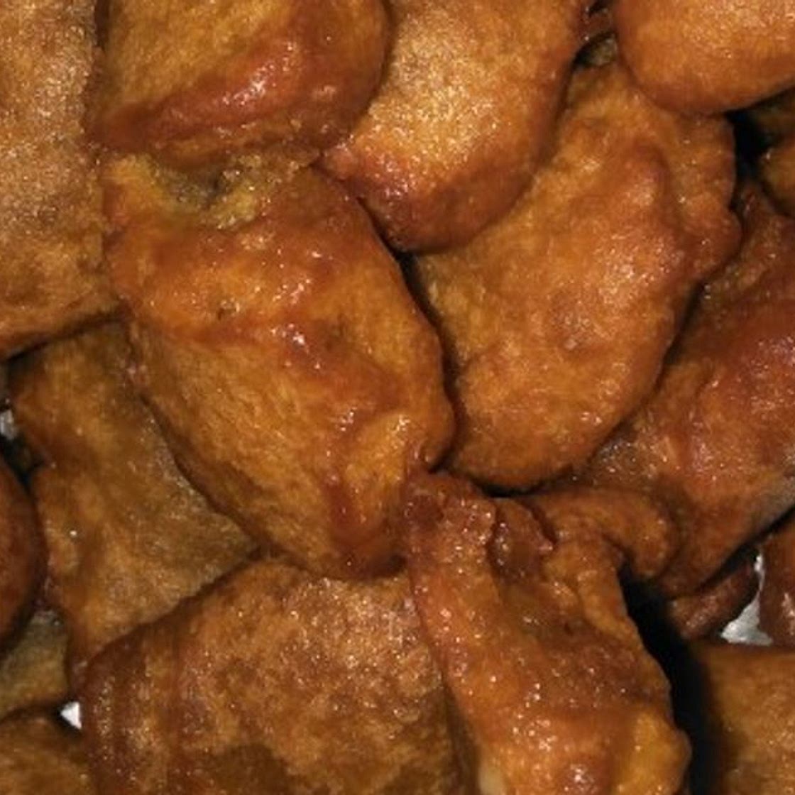 गुलगुले (Gulgule recipe in Hindi)