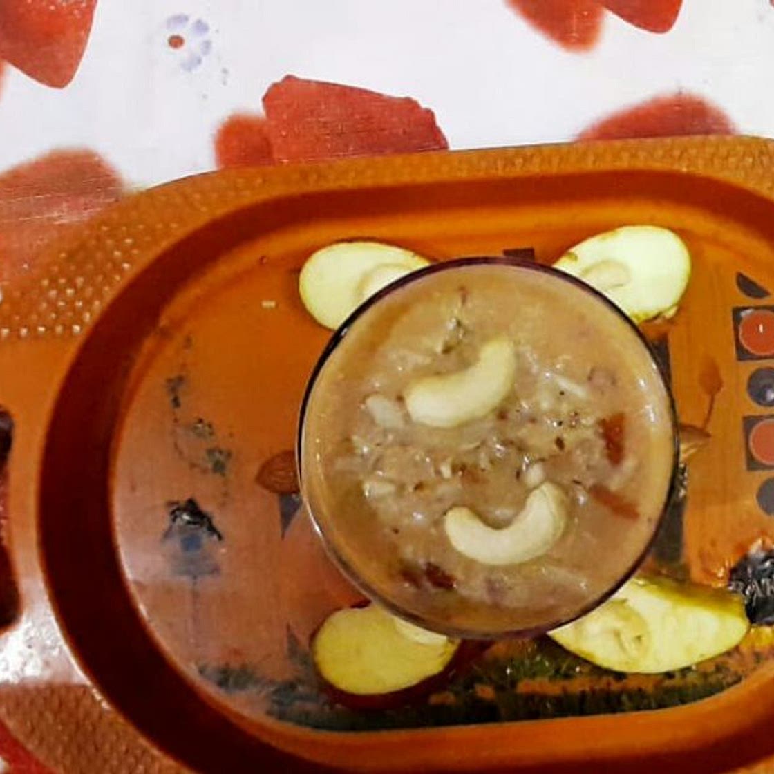 एप्पल मिल्क शेक (apple milkshake recipe in hindi)