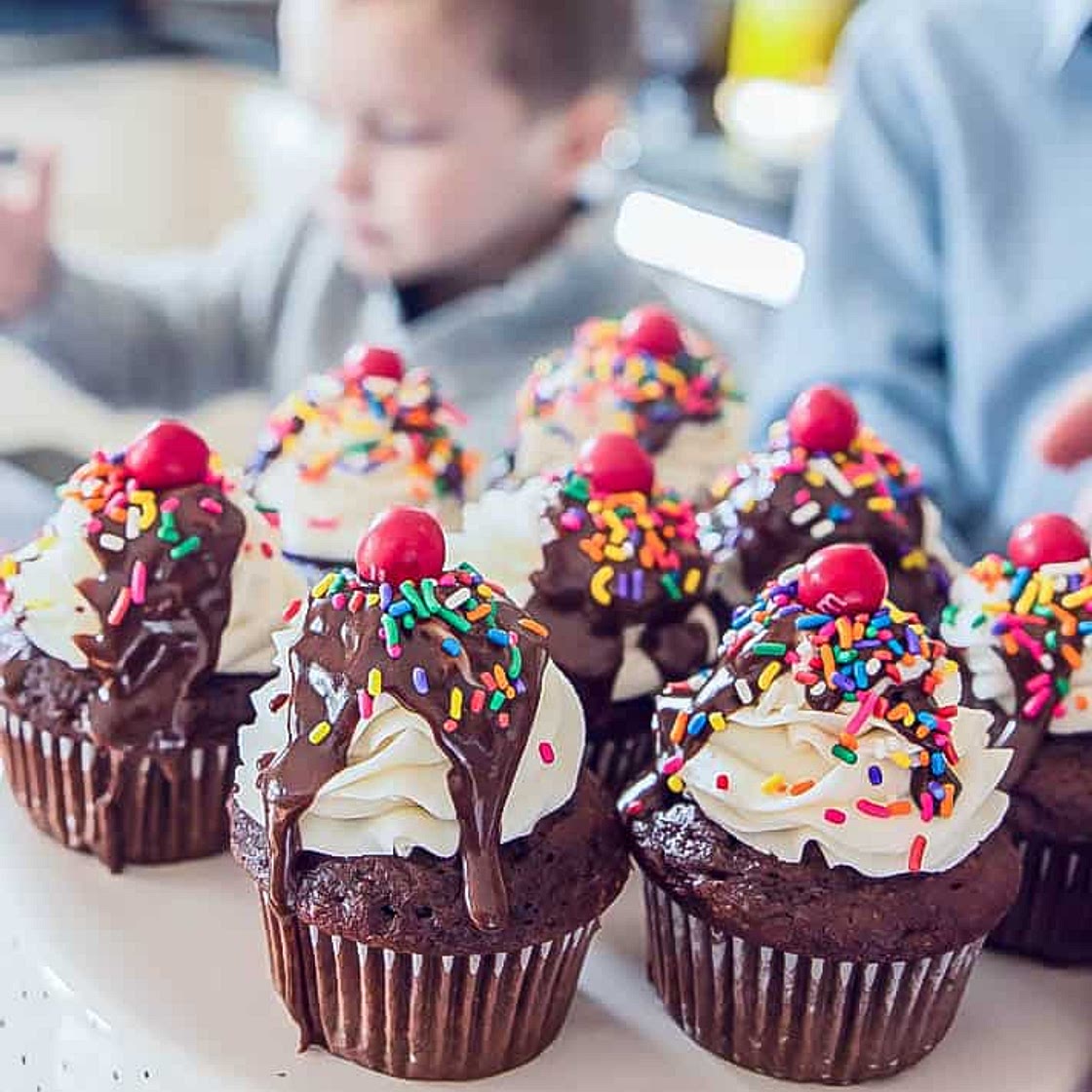 Hot Fudge Sundae Cupcakes