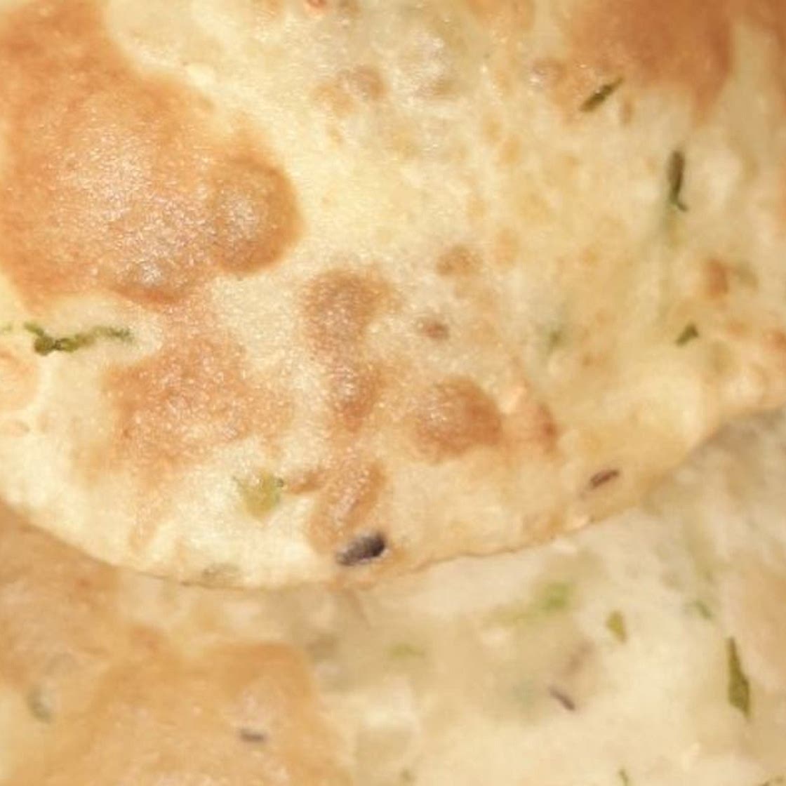 मसाला भटूरे (Masala Bhature recipe in hindi)