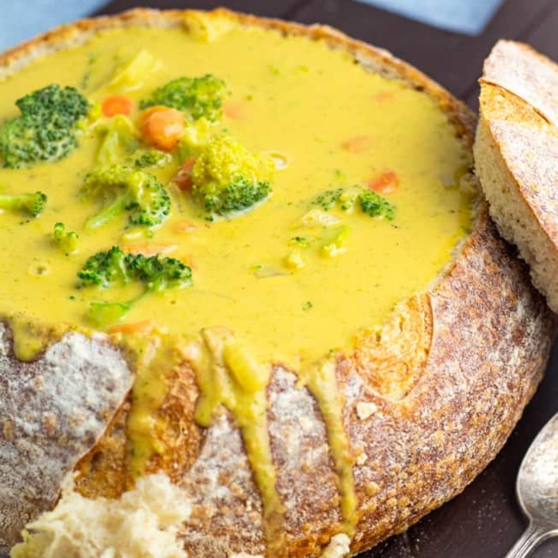 Vegan Cheddar Broccoli Soup