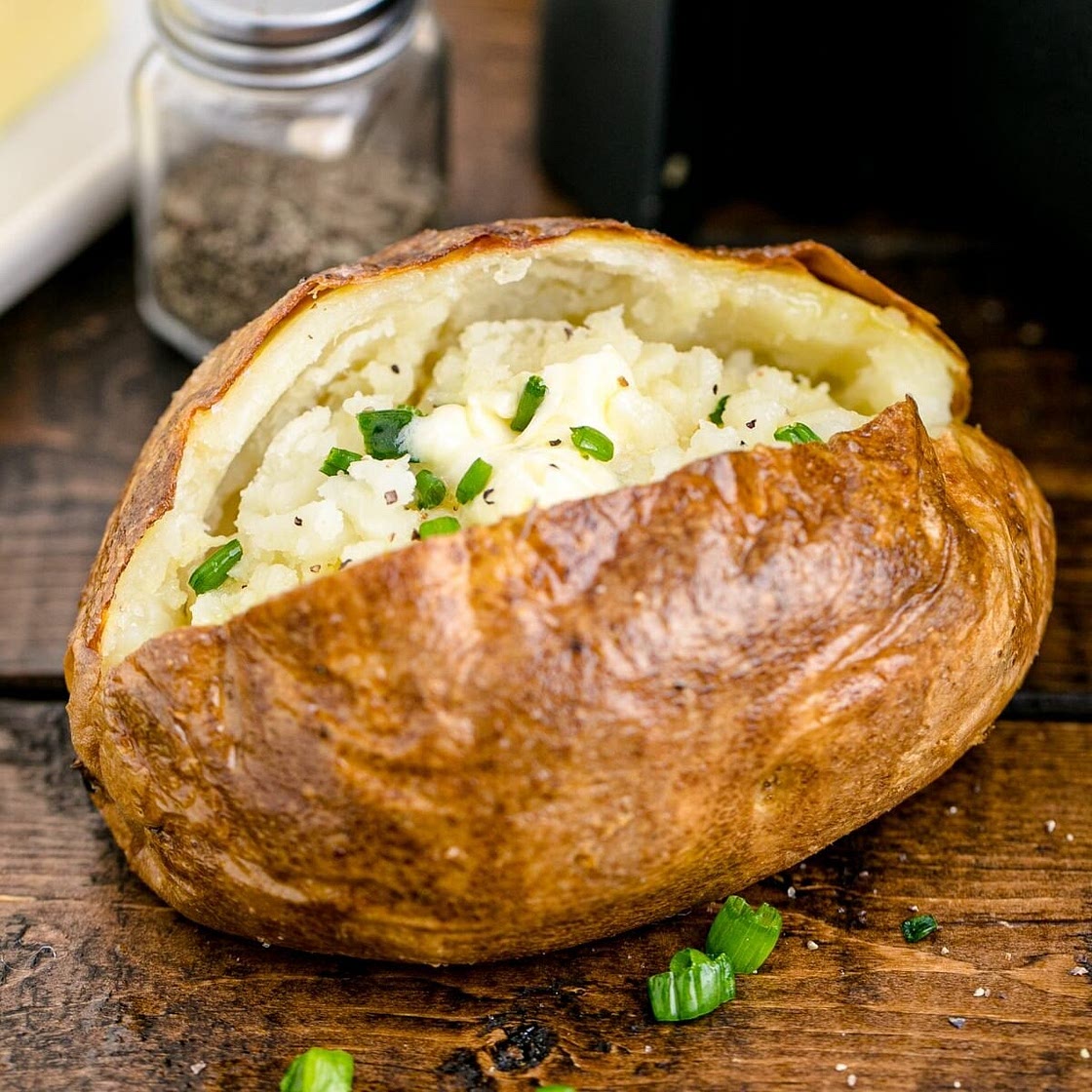 Air Fryer Baked Potatoes