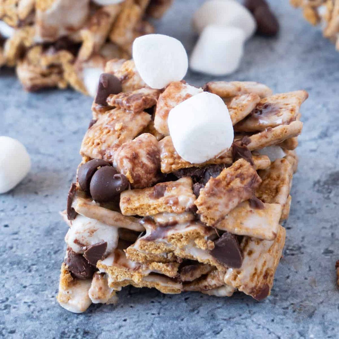 Golden Grahams S’mores Bars