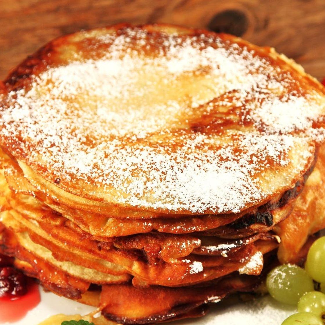 Applesauce Pancakes