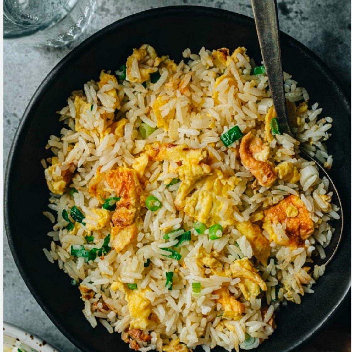 Egg fried rice 🍚🥚