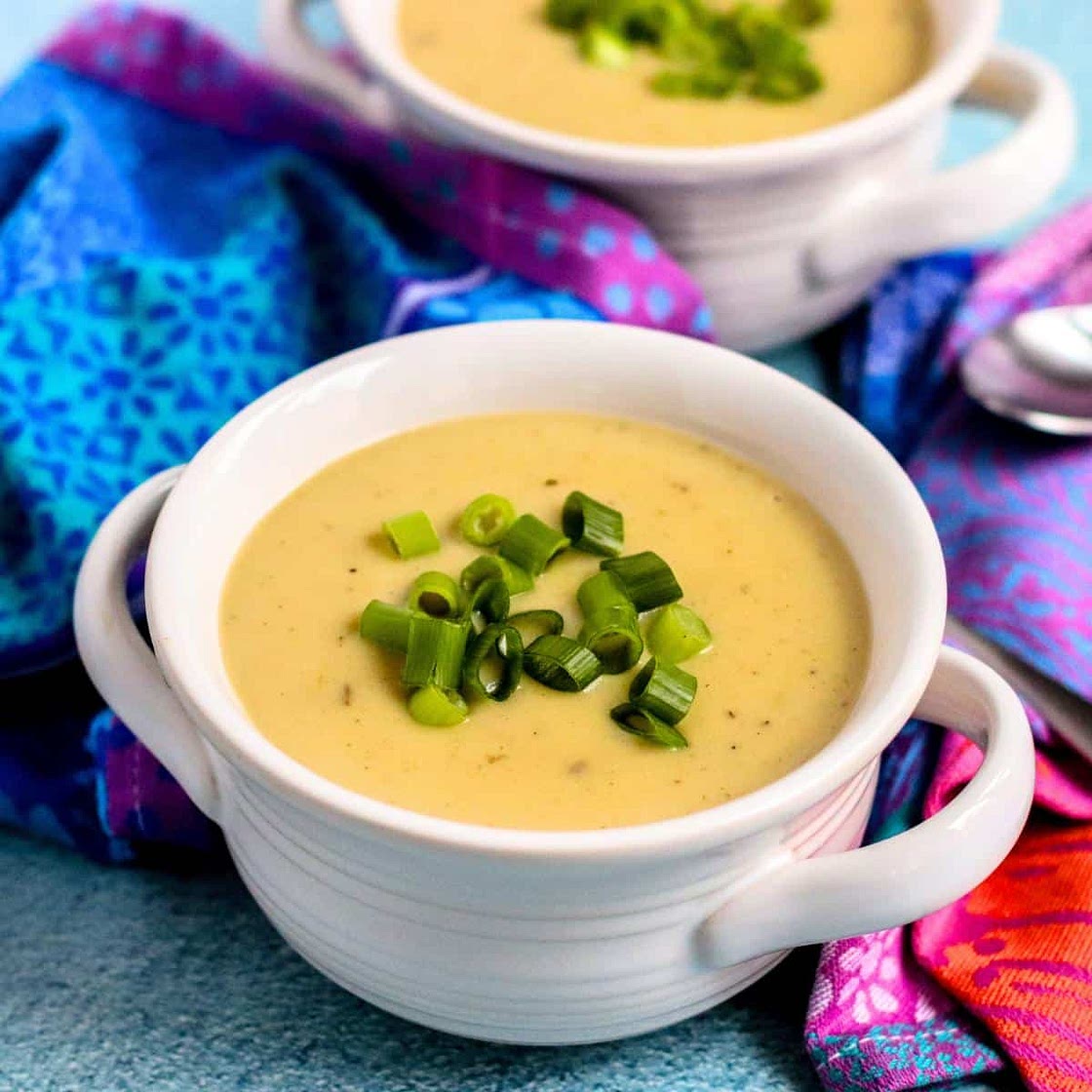 Instant Pot Vegan Potato Leek Soup
