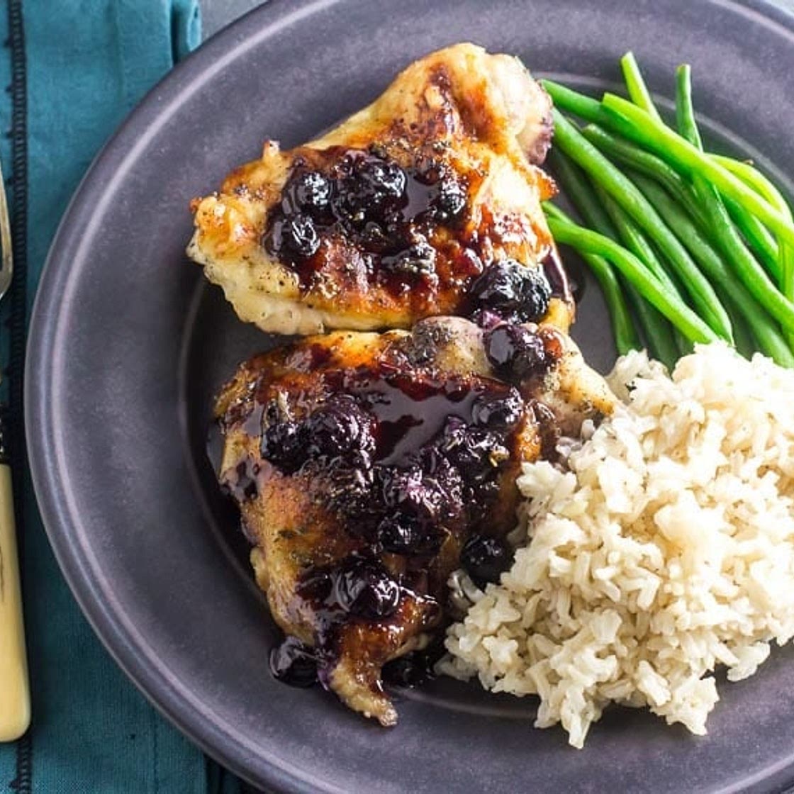 Low FODMAP Maple Balsamic Chicken With Roasted Blueberries