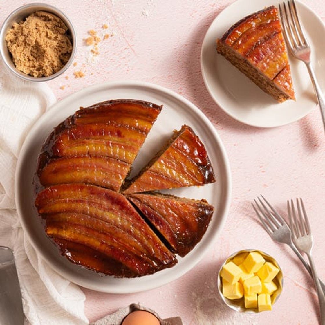 Caramelised banana upside down cake