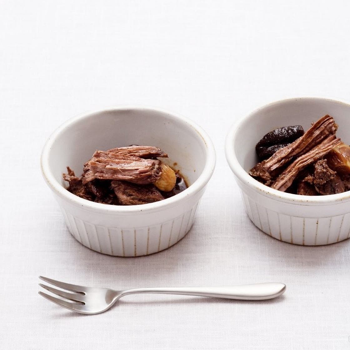 쇠고기 우롱차 프룬장조림 만드는 법