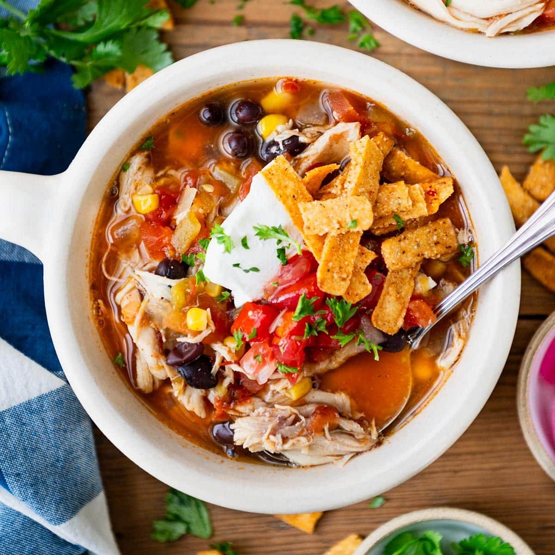 Slow Cooker Chicken Tortilla Soup