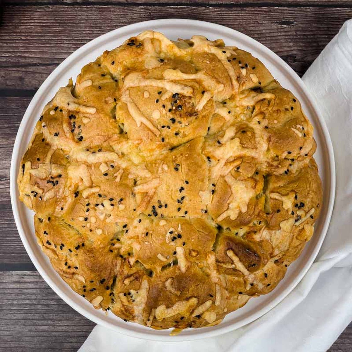 Pull-apart Garlic Bread