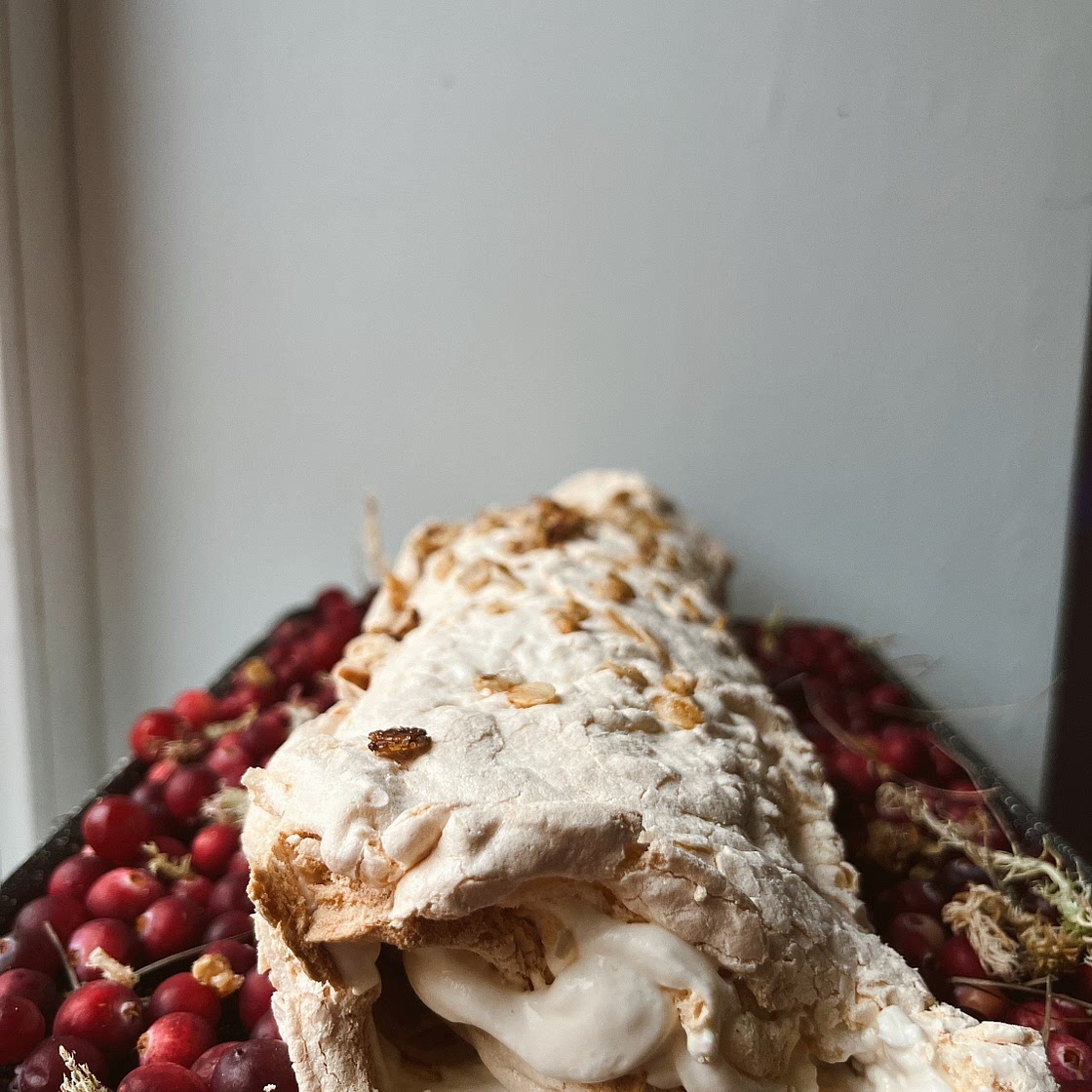 Meringue Roll