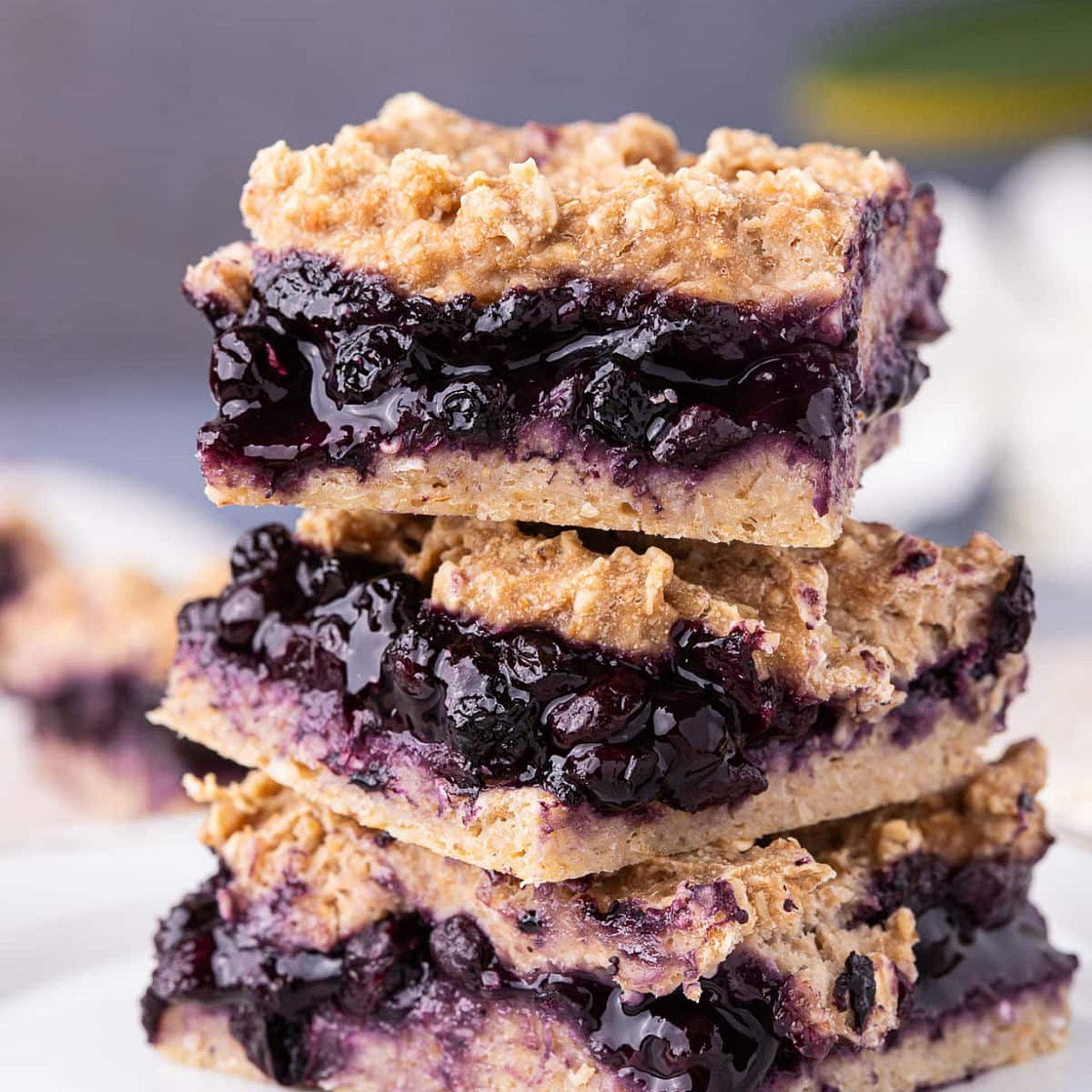 Blueberry Pie Bars
