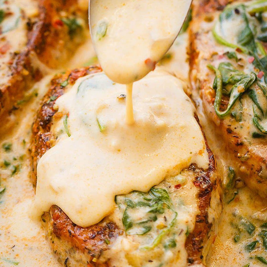 Creamy Garlic Pork Chops