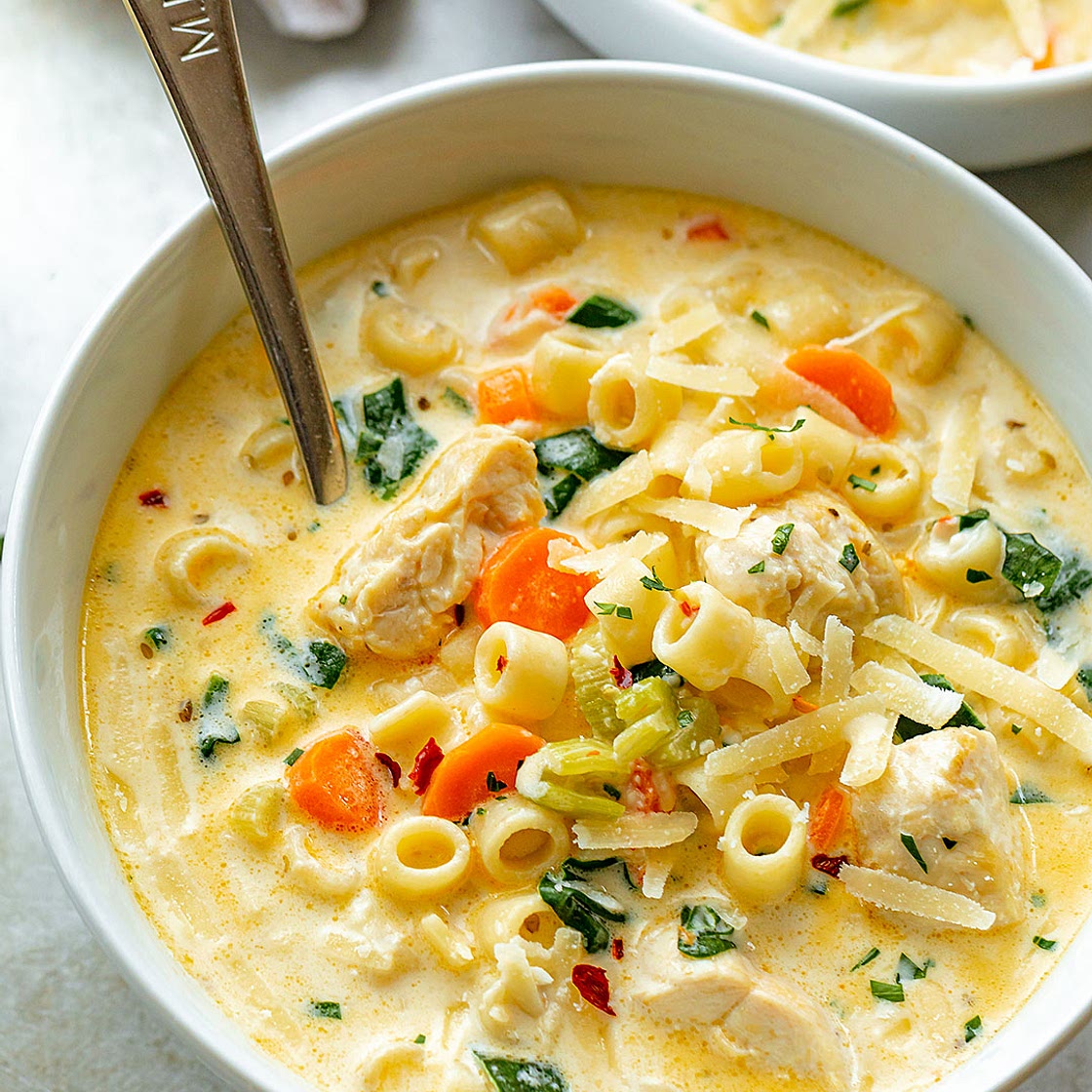 Creamy Chicken Soup with Pasta and Spinach
