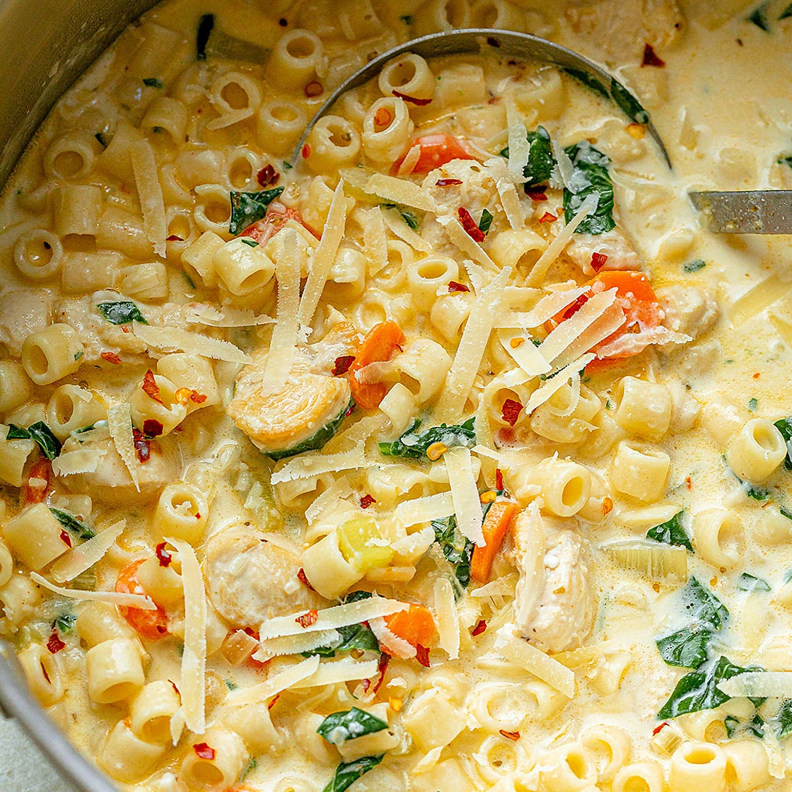 Creamy Chicken Soup with Pasta and Spinach