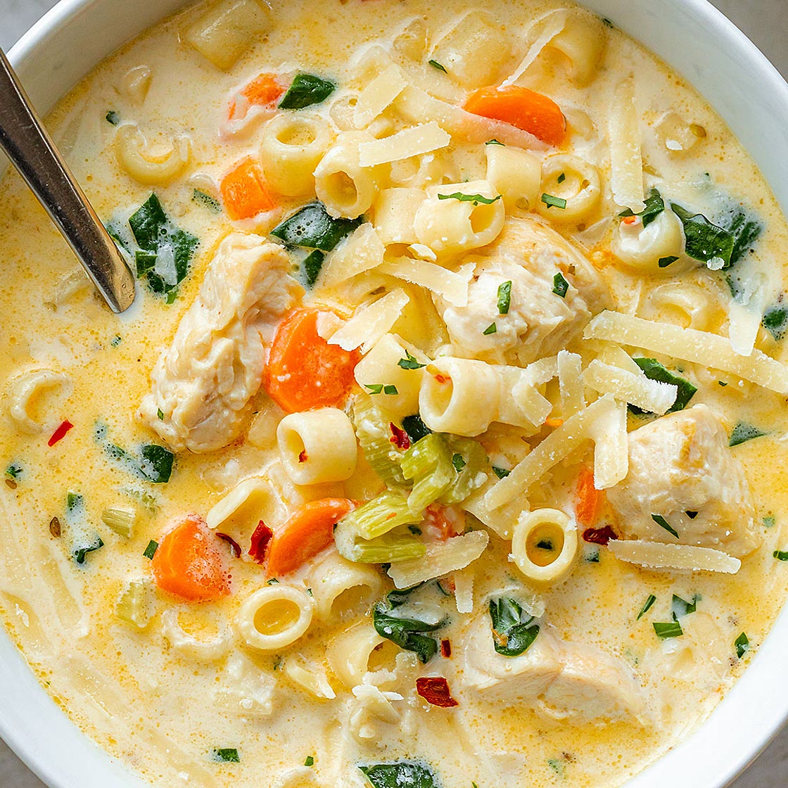 Creamy Chicken Soup with Pasta and Spinach