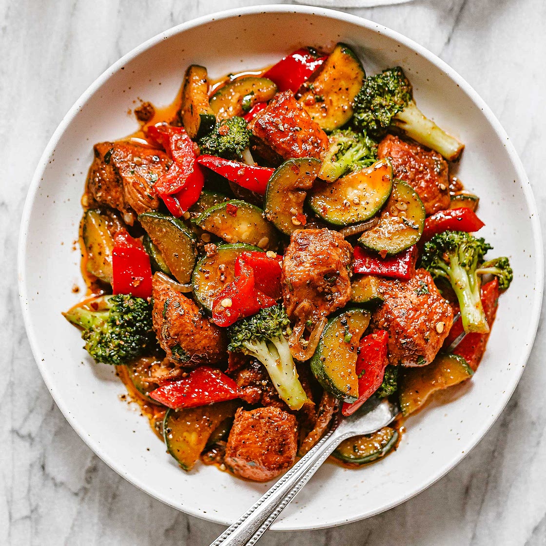 One Pot Chicken and Vegetables Skillet (Healthy & Low Carb)