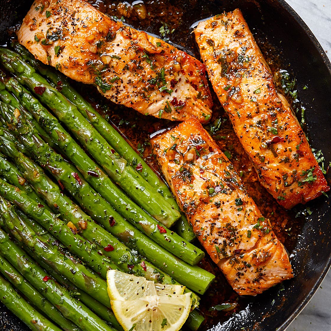 Garlic Butter Salmon with Lemon Asparagus