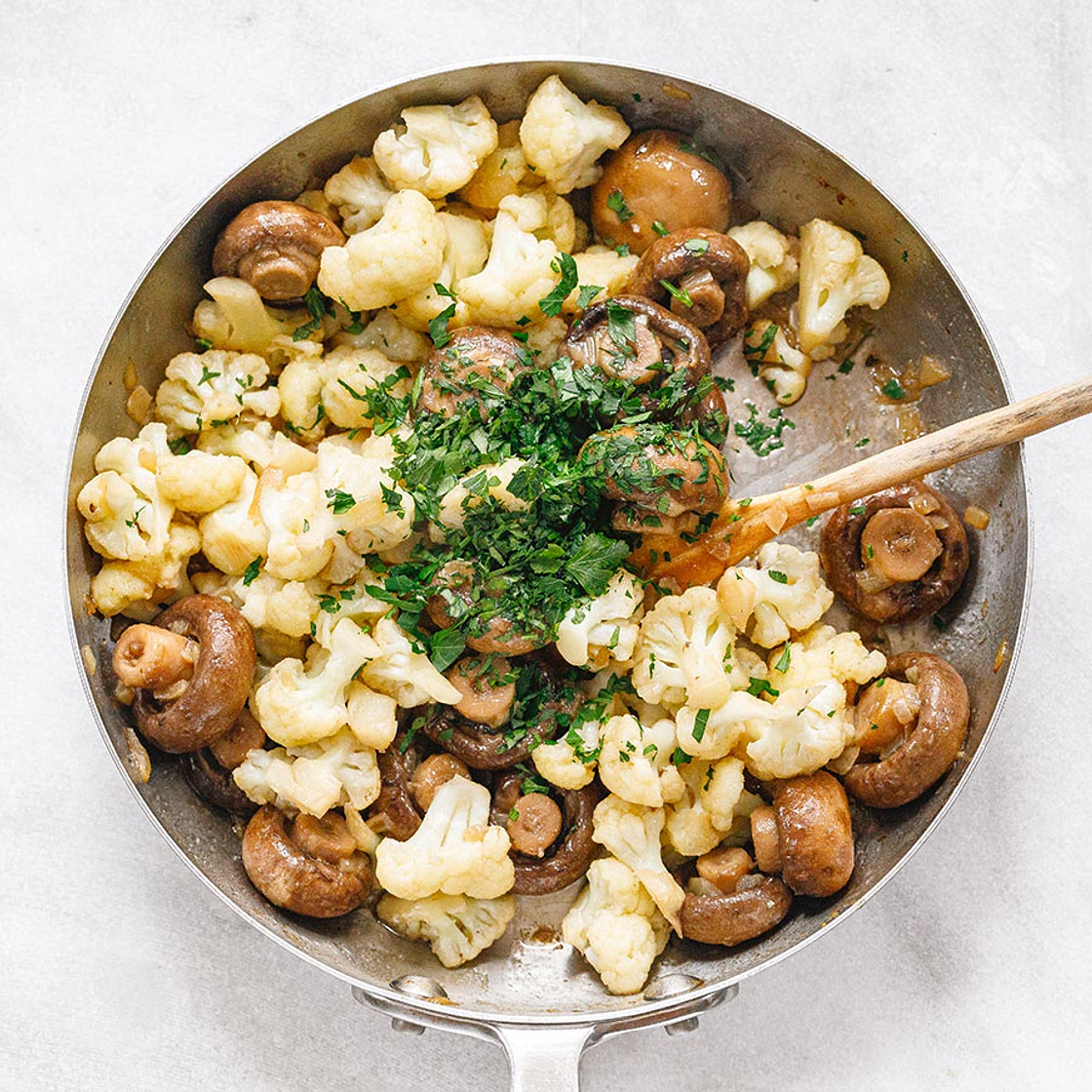 Garlic Mushrooms Cauliflower Skillet