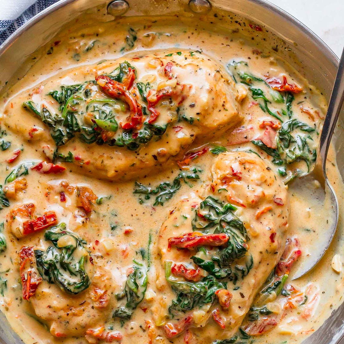 Creamy Chicken Breast in Spinach Parmesan Sauce