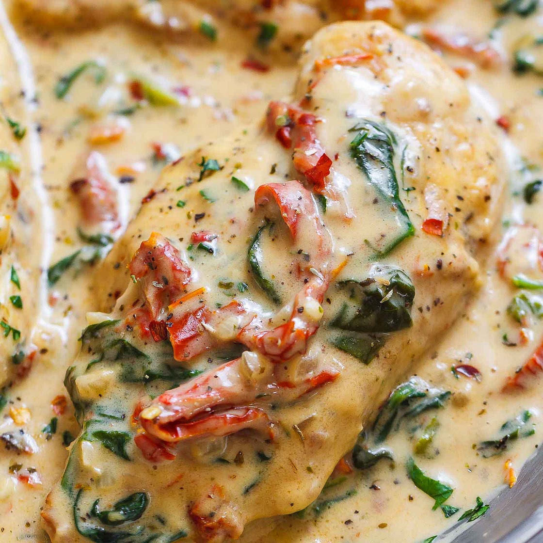 Creamy Chicken Breast in Spinach Parmesan Sauce