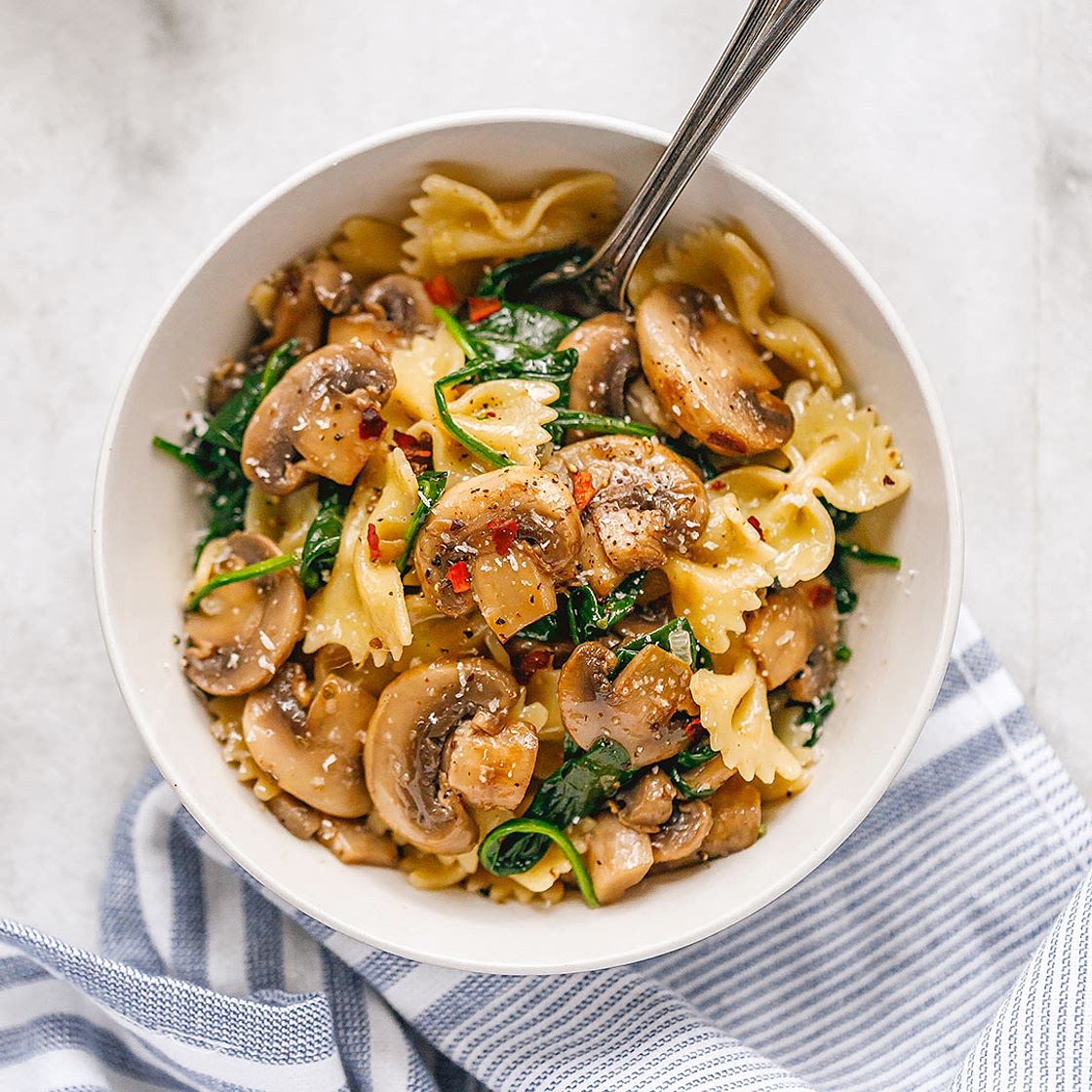 Parmesan Spinach Mushroom Pasta Skillet