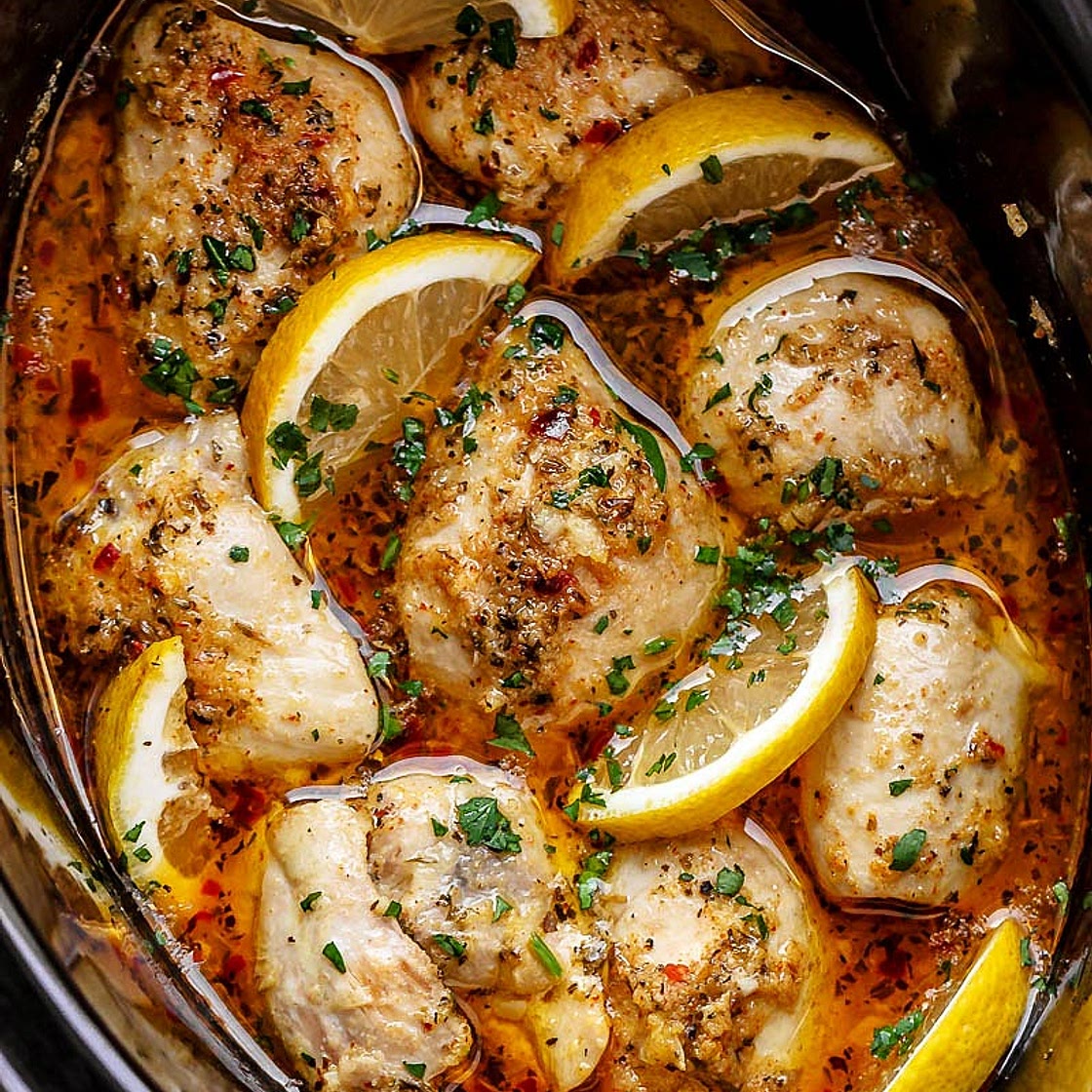 Crock Pot Lemon Garlic Butter Chicken Thighs