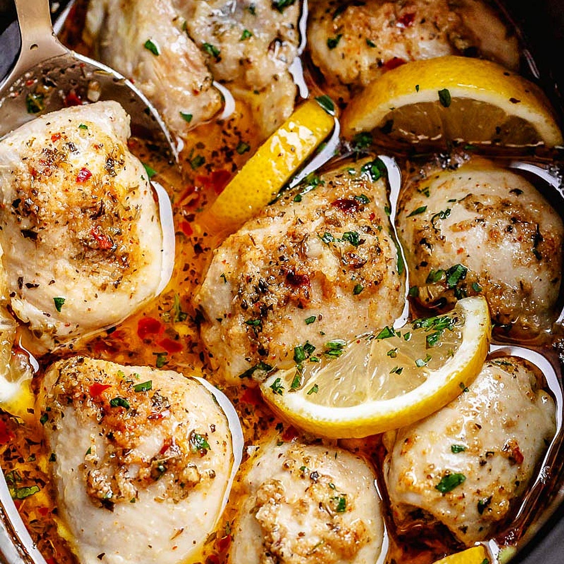 Crock Pot Lemon Garlic Butter Chicken Thighs