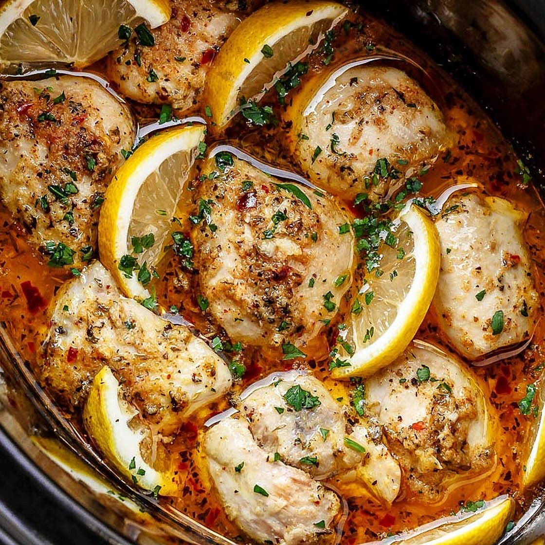 Crock Pot Lemon Garlic Butter Chicken Thighs