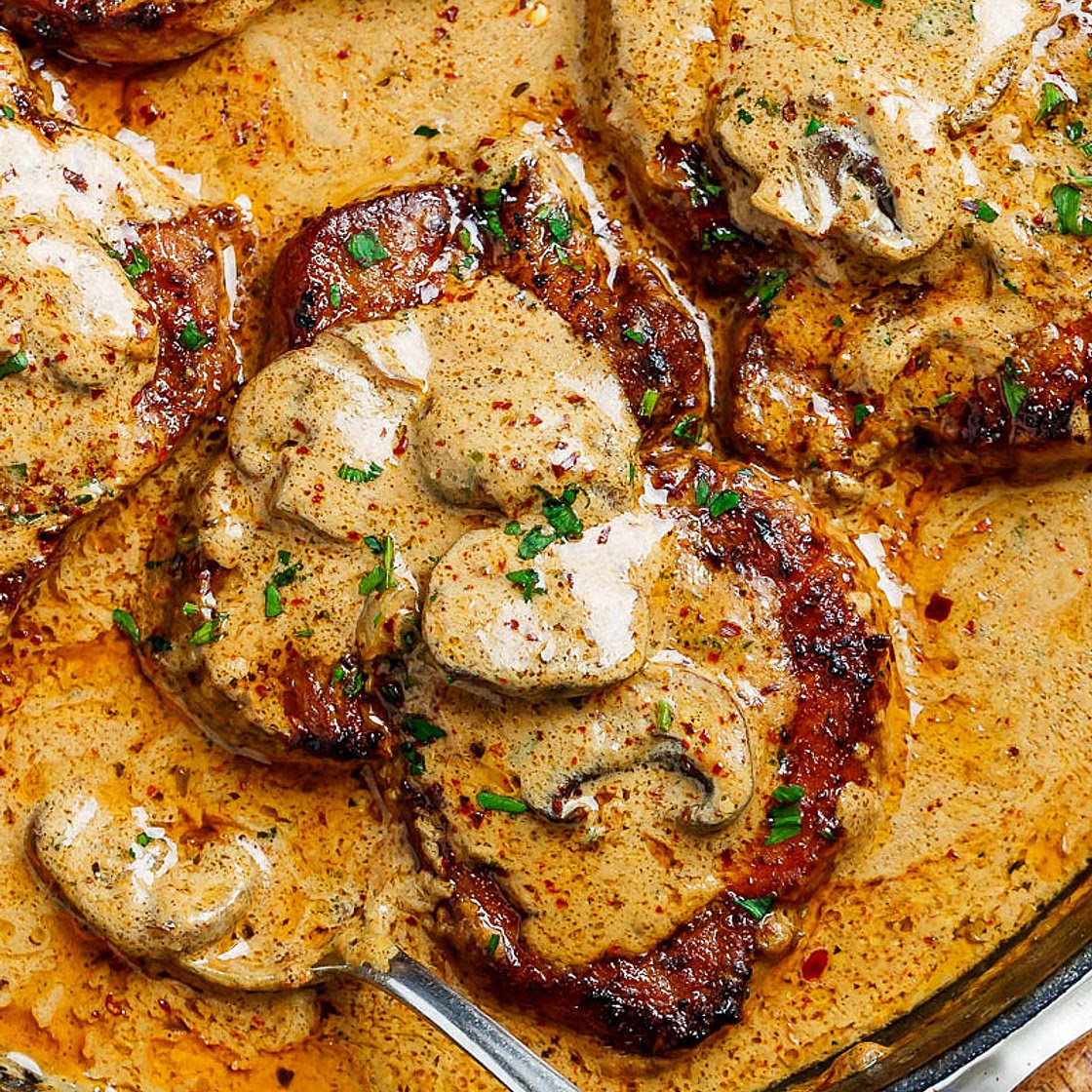 Creamy Mushroom Pork Chops Recipe