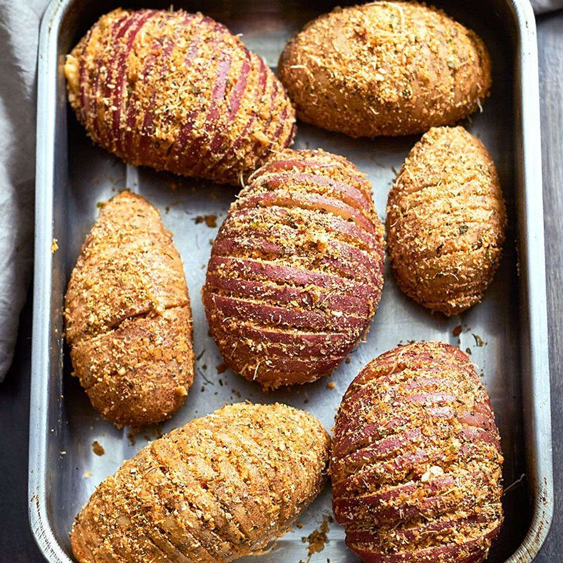 Parmesan Hasselback Roasted Potatoes