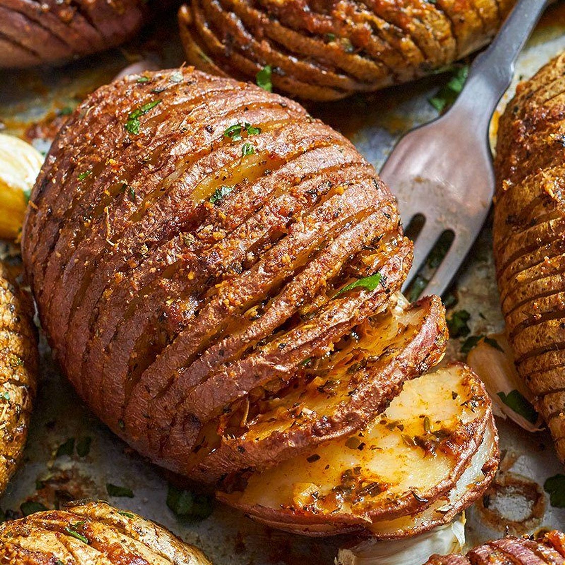 Parmesan Hasselback Roasted Potatoes