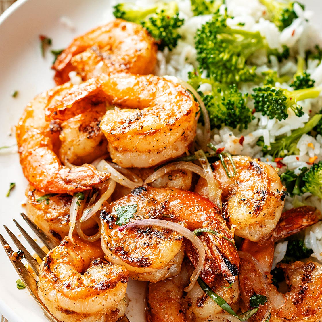 Garlic Butter Shrimp with Broccoli Rice
