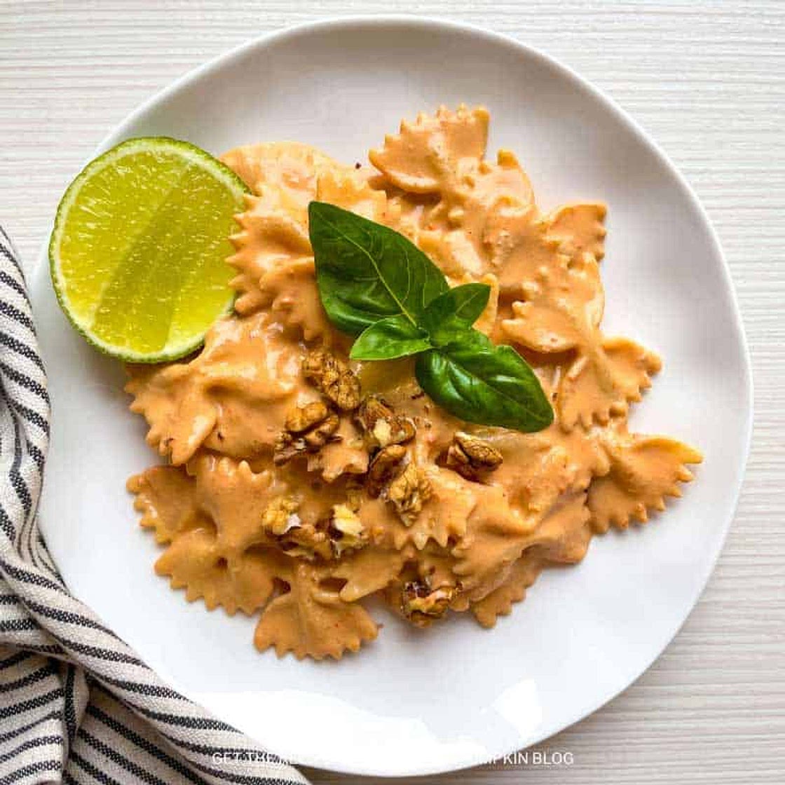 Pasta with Roasted Red Pepper Walnut Sauce
