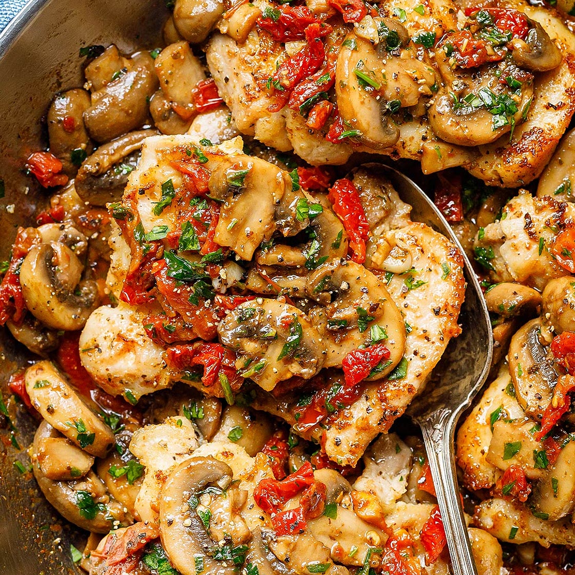 Garlic Mushroom Chicken Thighs with Sun-Dried Tomatoes