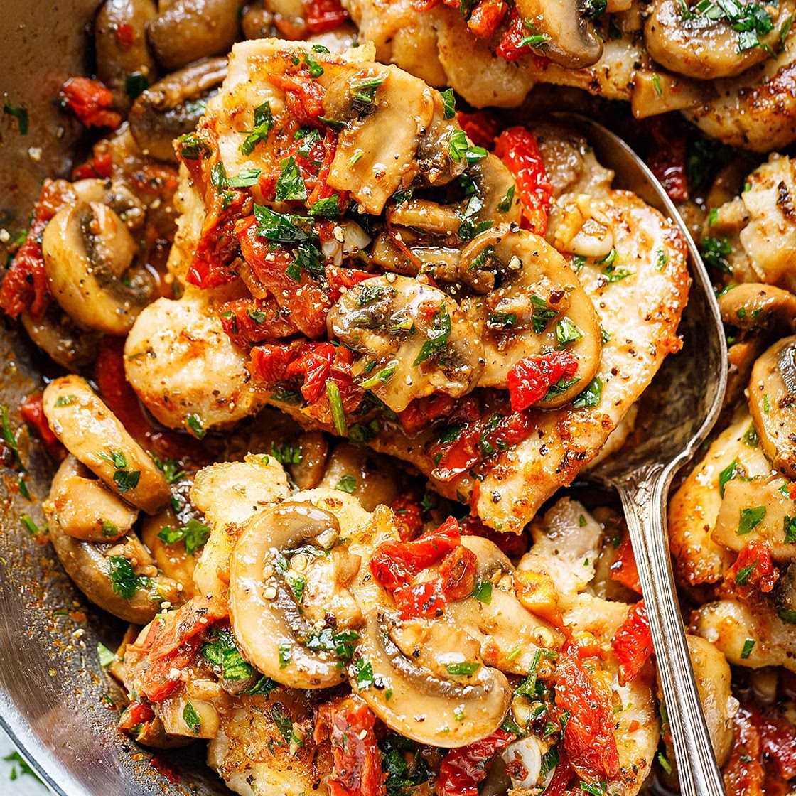 Garlic Mushroom Chicken Thighs with Sun-Dried Tomatoes